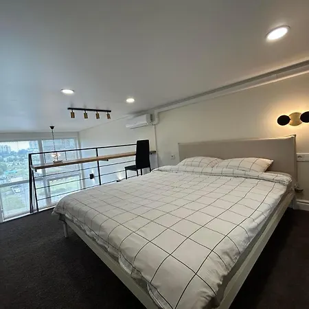 Stylish&cozy Loft Zuvedra Near Center Апартаменты Вильнюс